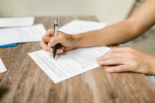 The Invisible Handshake: Deconstructing the Insurance Underwriting Process Explained